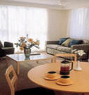 Apartment Living Room - Adina Apartment Hotel Coogee
